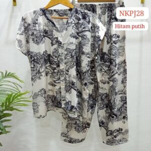 SET ATASAN & CELANA PANJANG WANITA